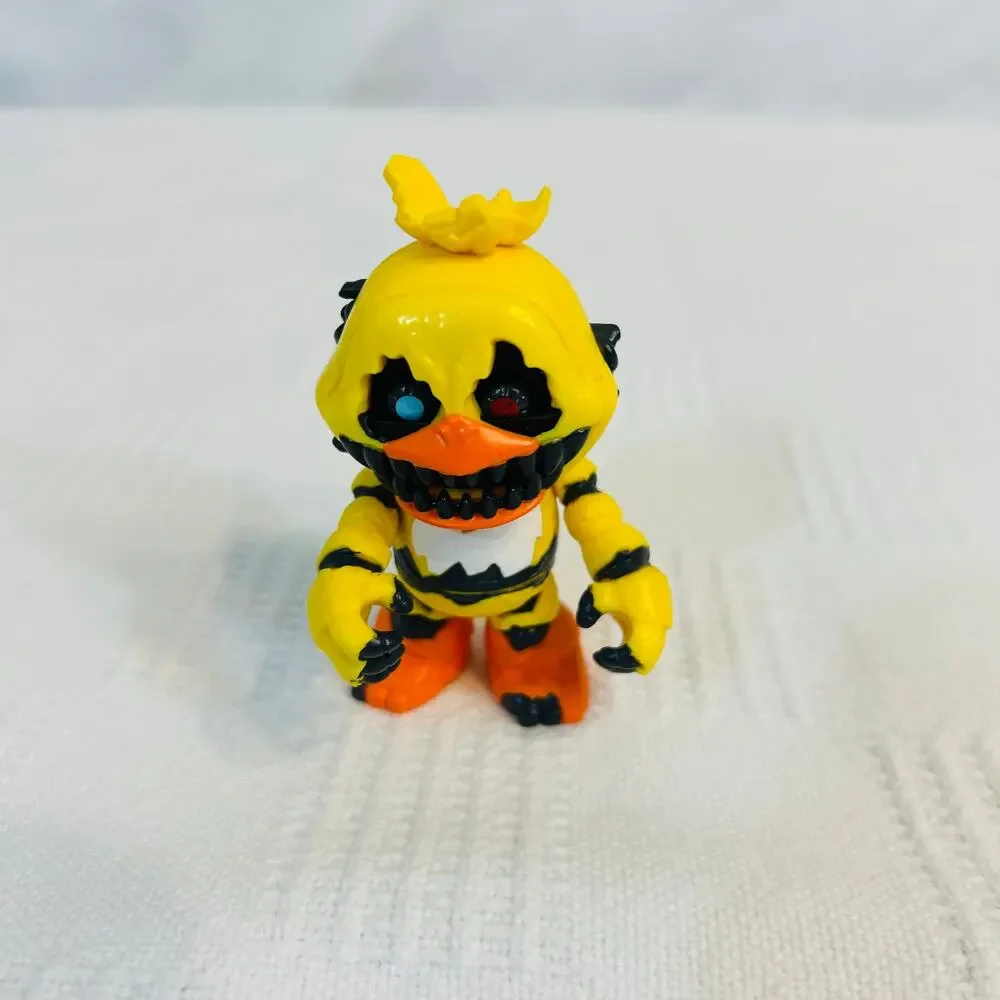 Five Nights at Freddies Ruined Chica Funko 2022 3.5